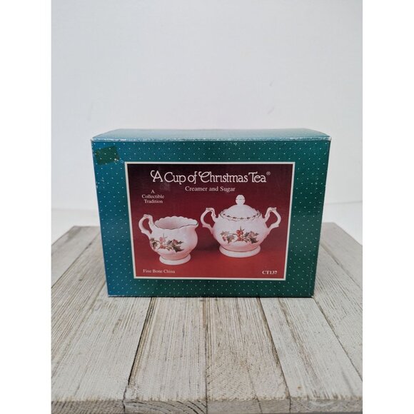 Vintage 1995 A Cup of Christmas Tea Creamer & Sugar Bowl Bone China CT137 in Box - Picture 10 of 10